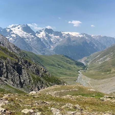 Apartment Mountain Escape, Spacious 2 Bedrooms In La Meije La Grave